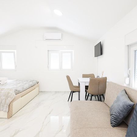 זאדאר Premium Rooms Prince מראה חיצוני תמונה