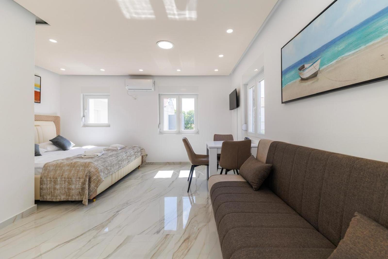זאדאר Premium Rooms Prince מראה חיצוני תמונה